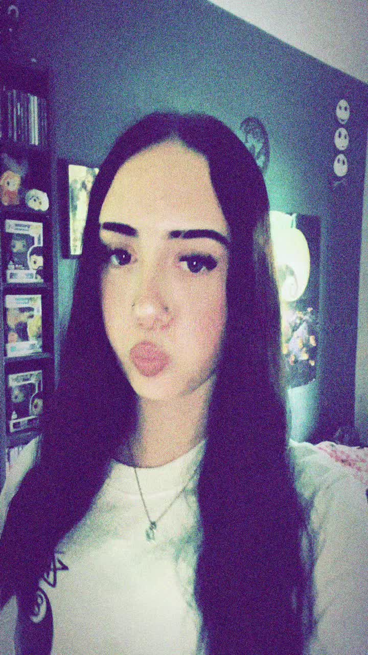 @niamh👩🏻❤️💋👩🏼