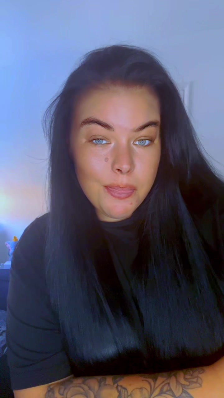 @Natasha ✨