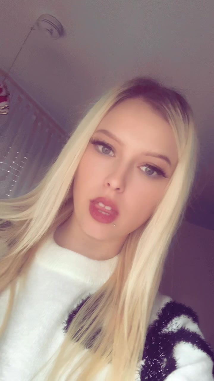 @Niinaaaa