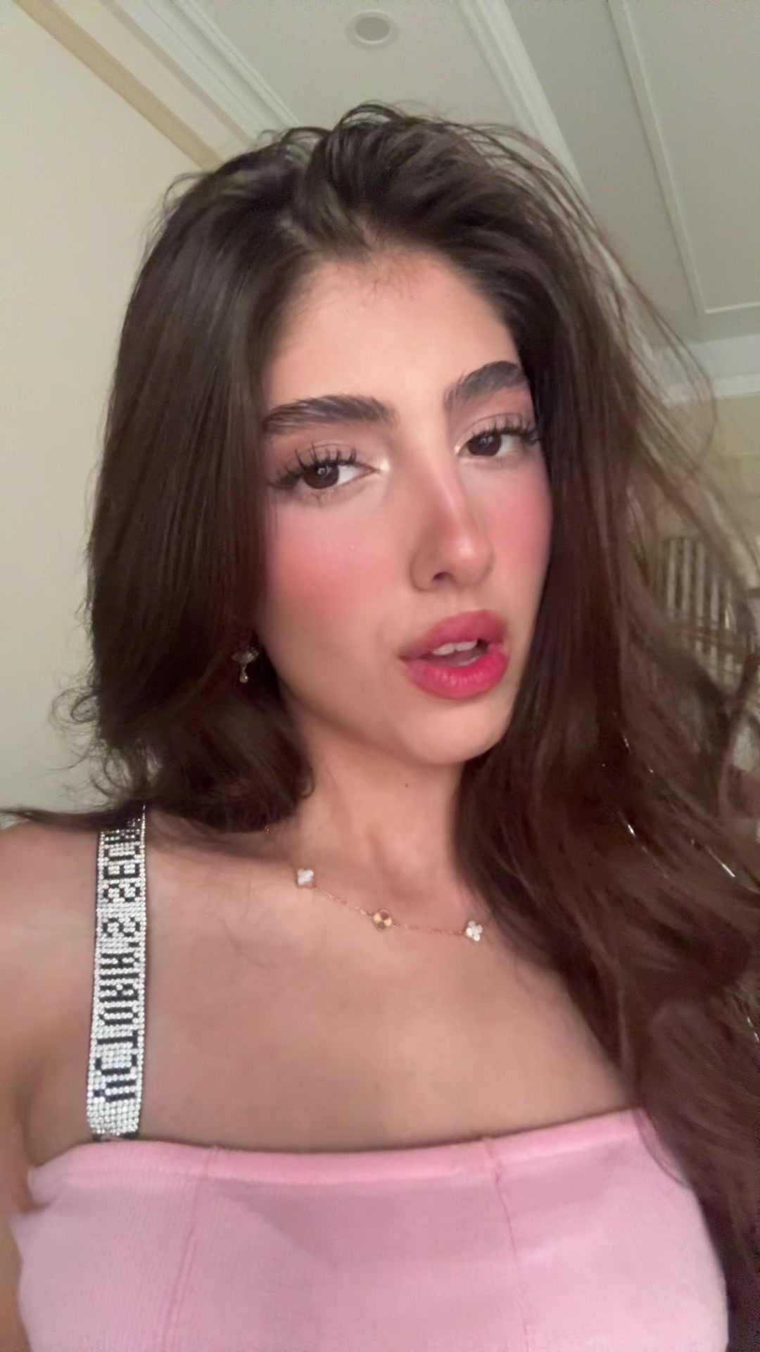 @itzmarynaa