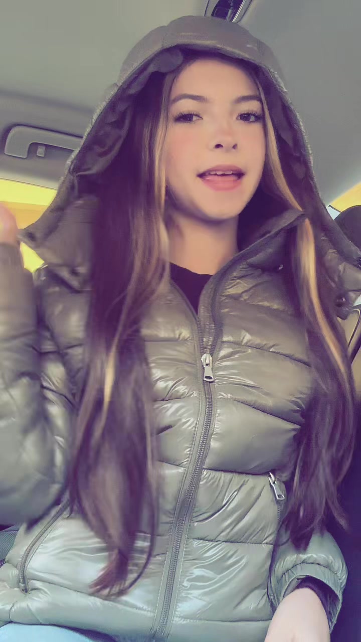 @inst:Mrs_Smith_Daria