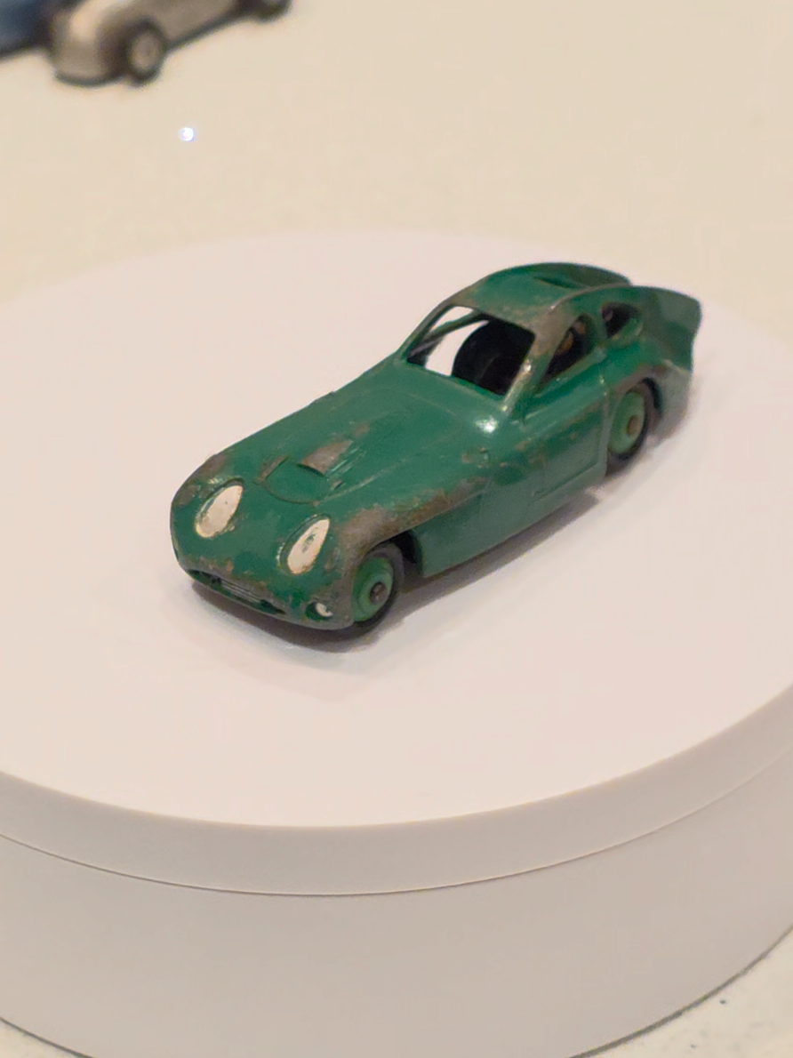 @Barnes Collectables