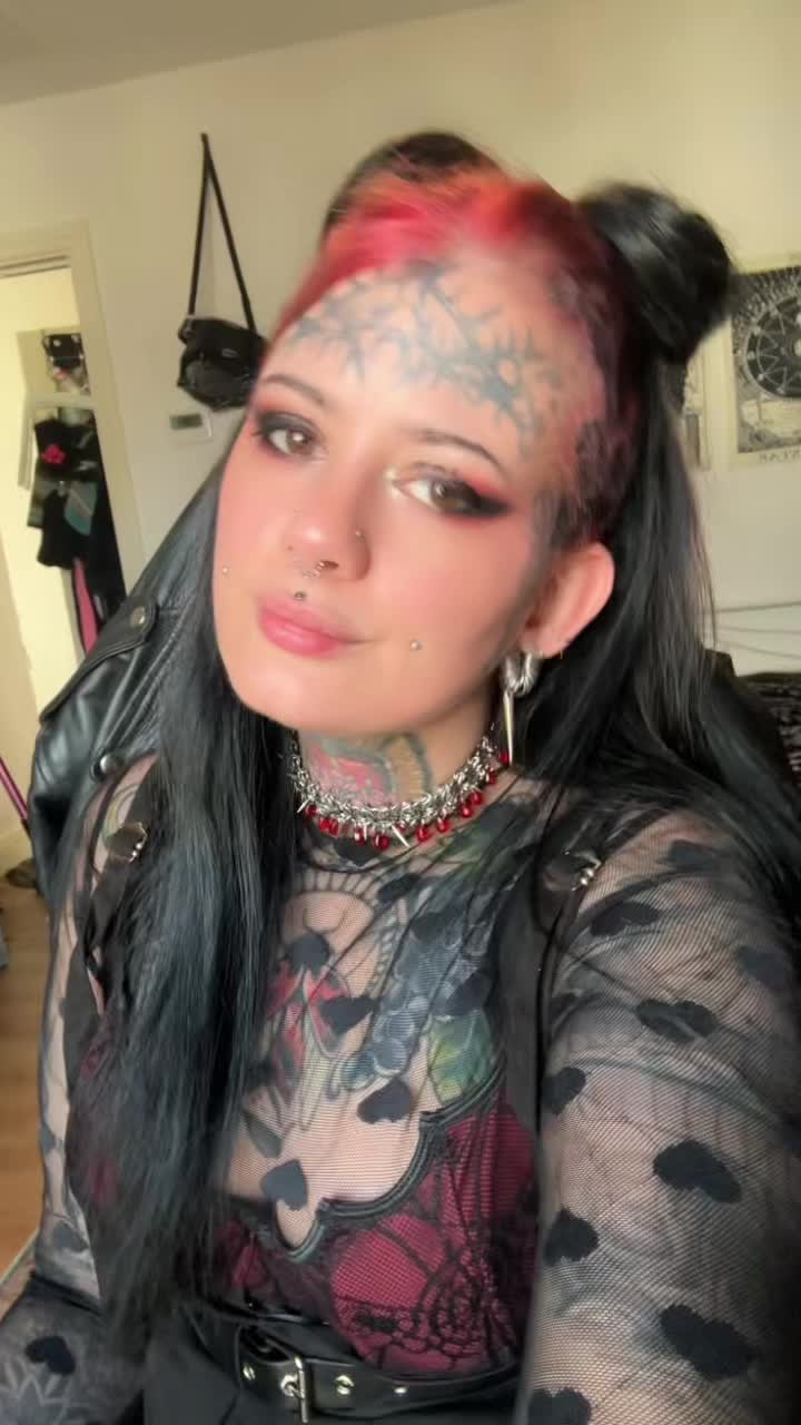 @janasparksxx