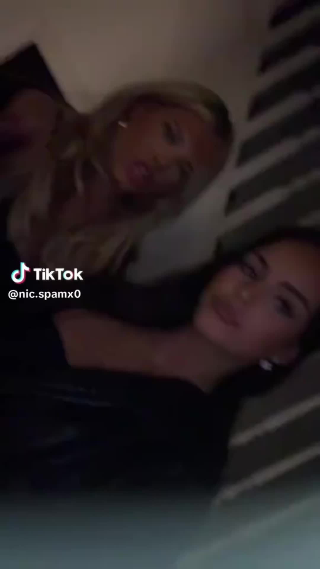 @ella