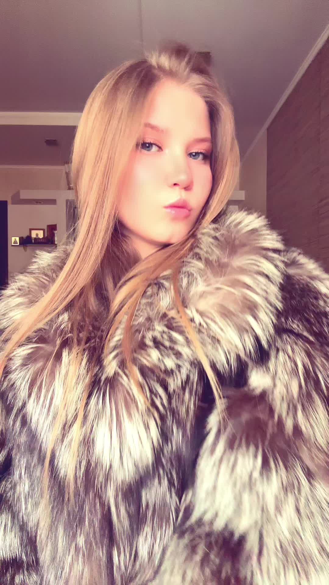 @тгк:аринчик тут