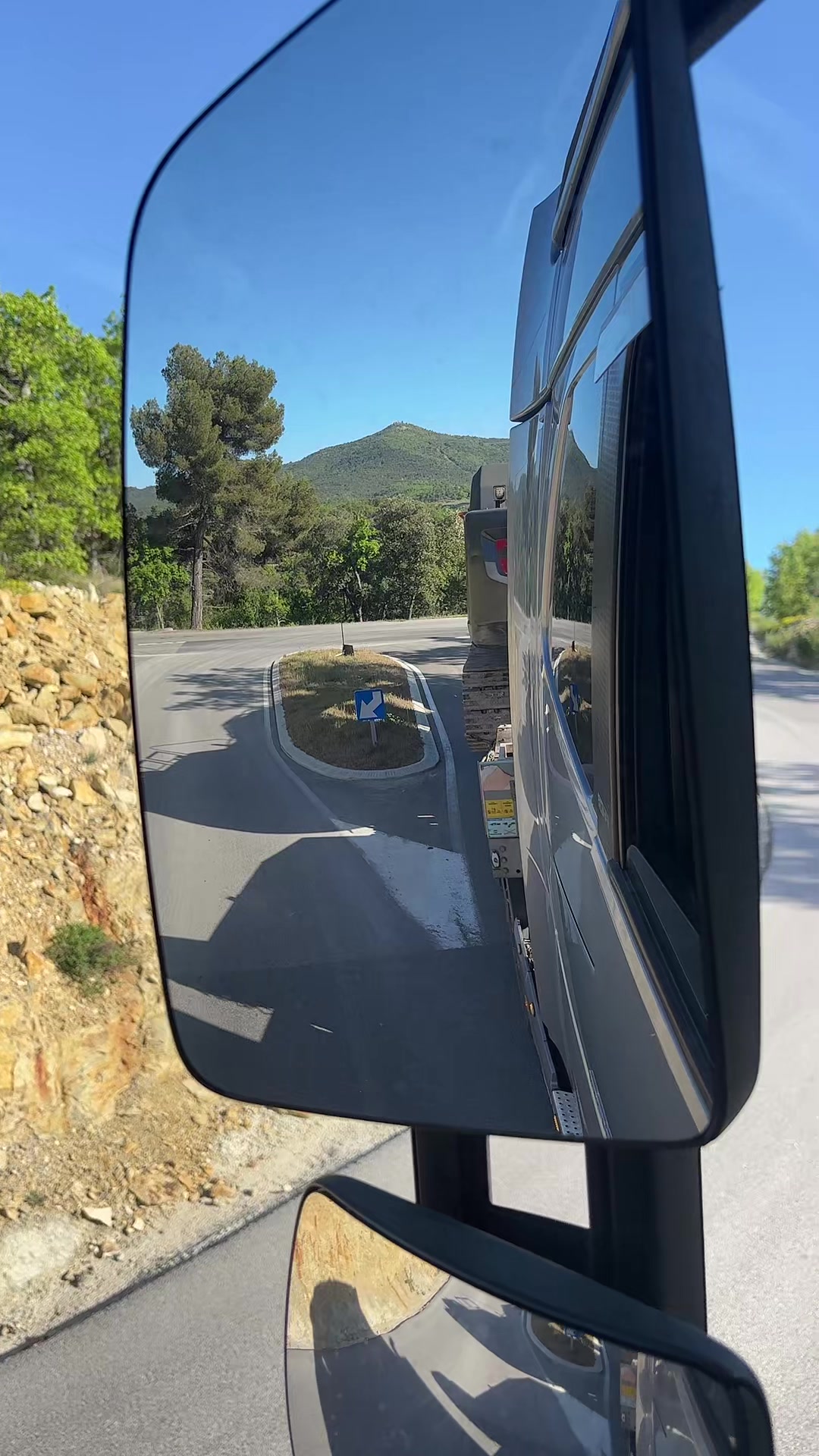 @Dom Var931