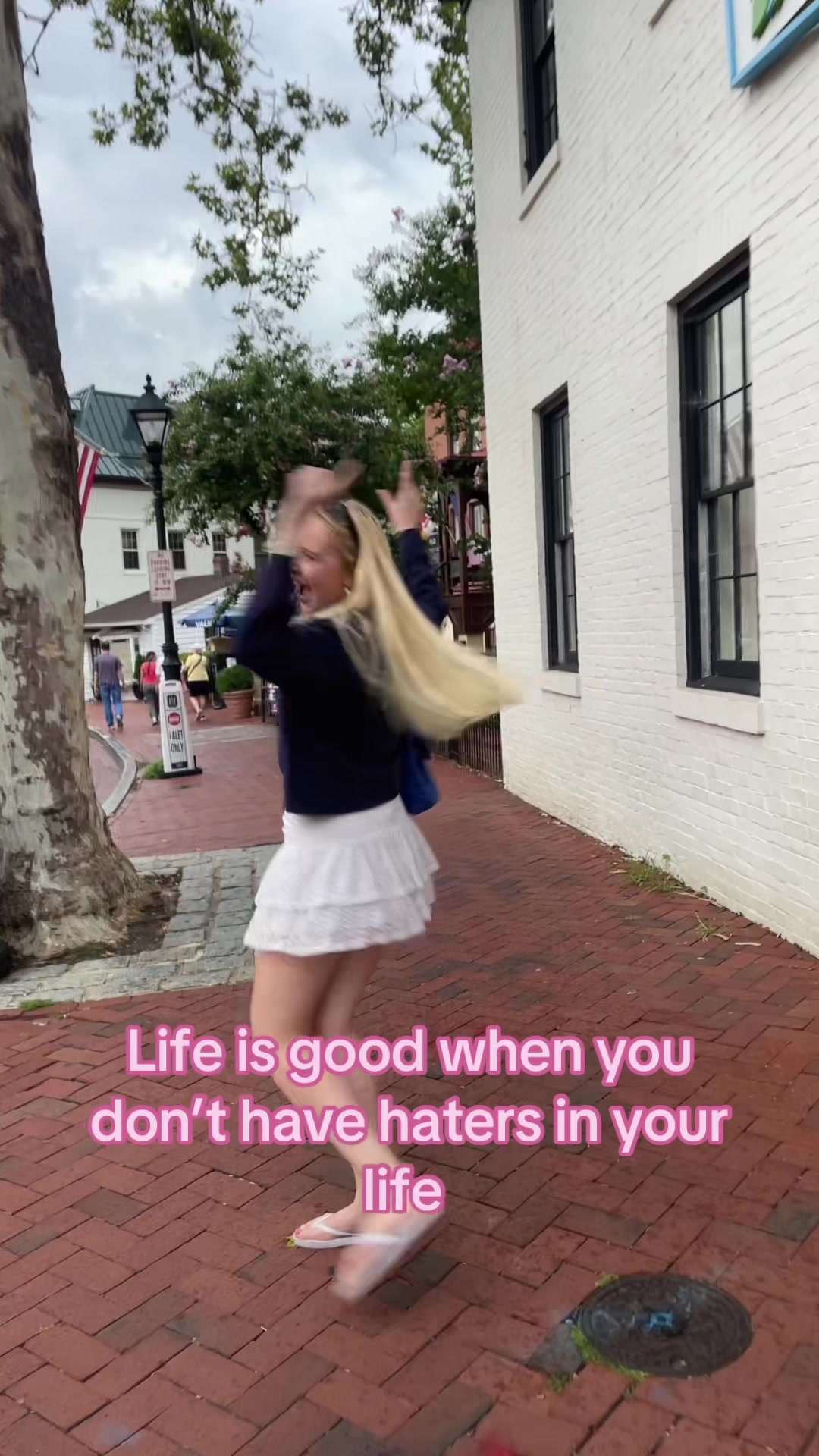 @Ellinorbinett
