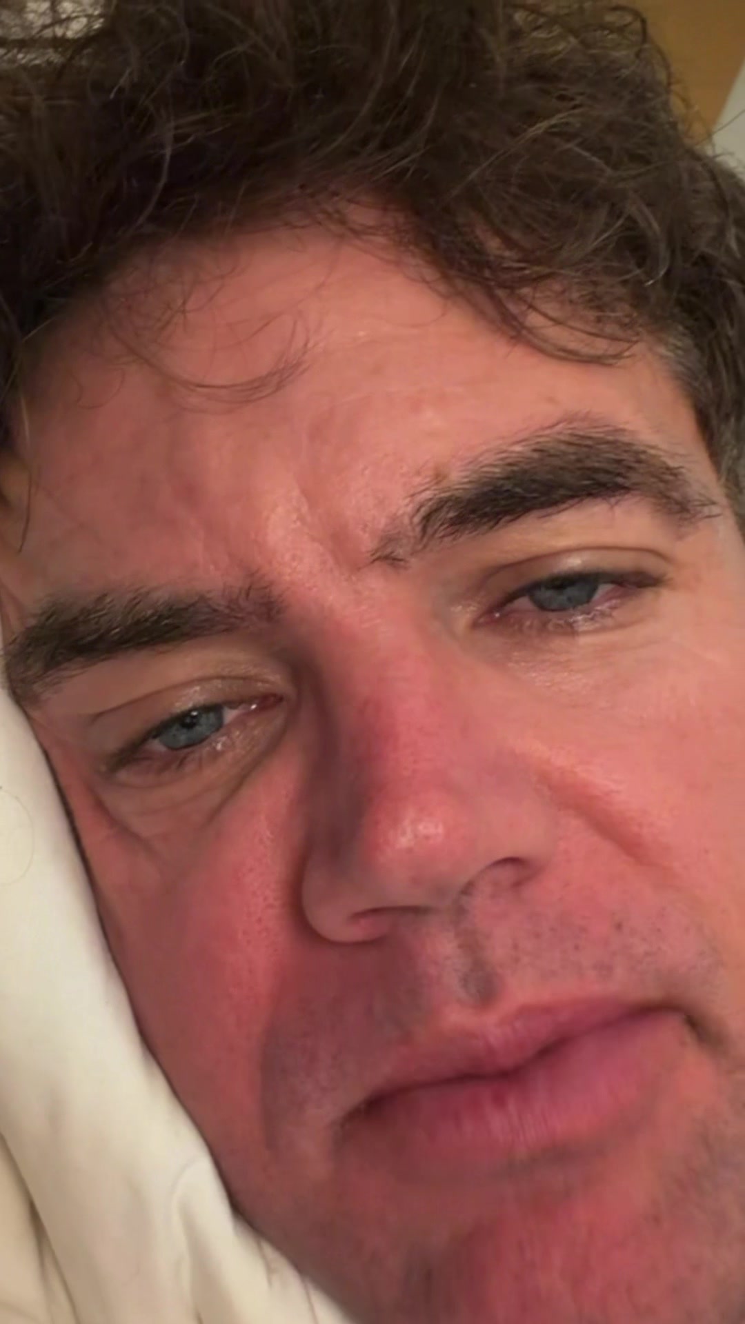 @Tyler Hilton