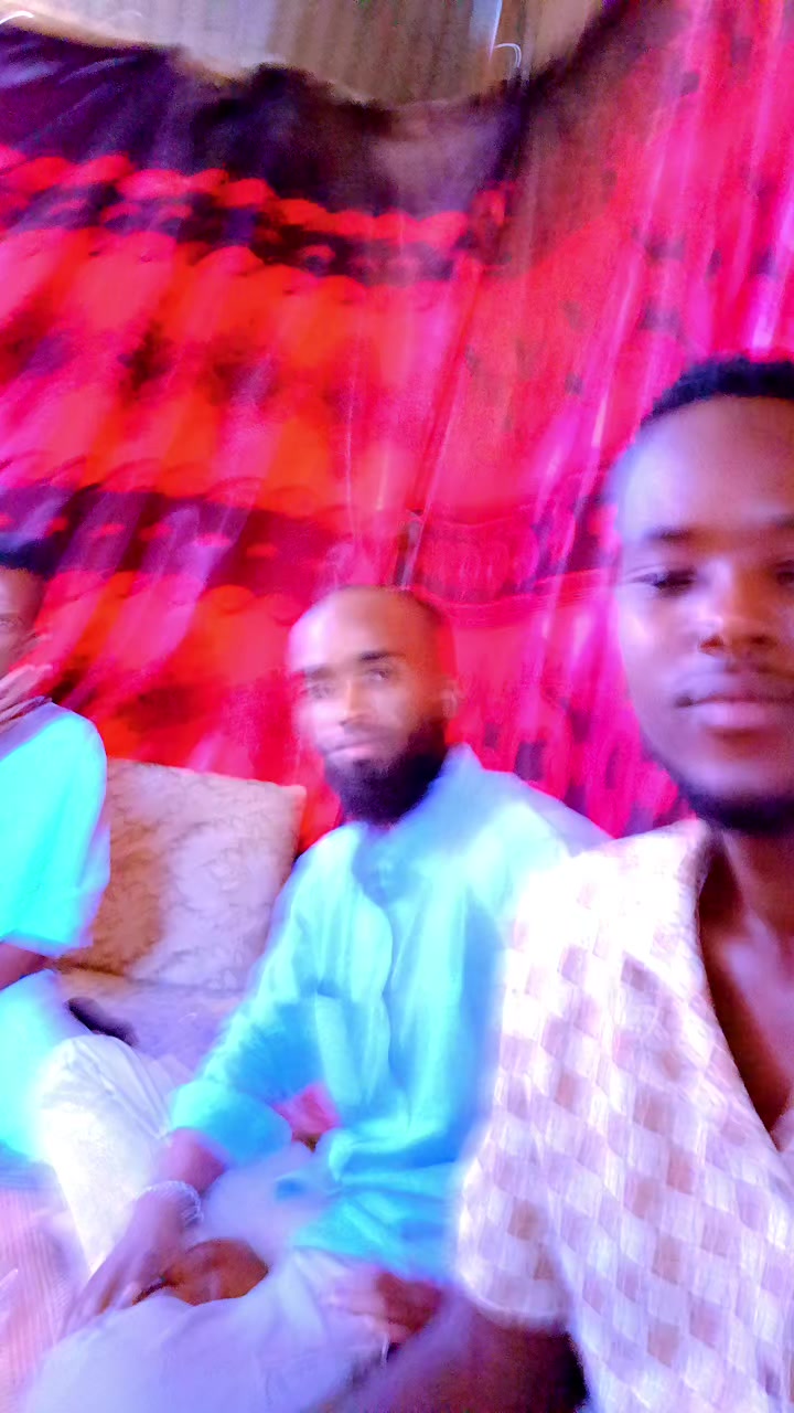 @📸GARAADKA👑YAR🧔🥇✅️