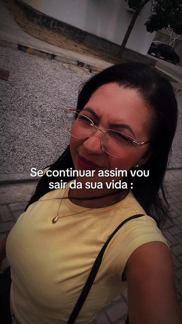 @andreia_cris0