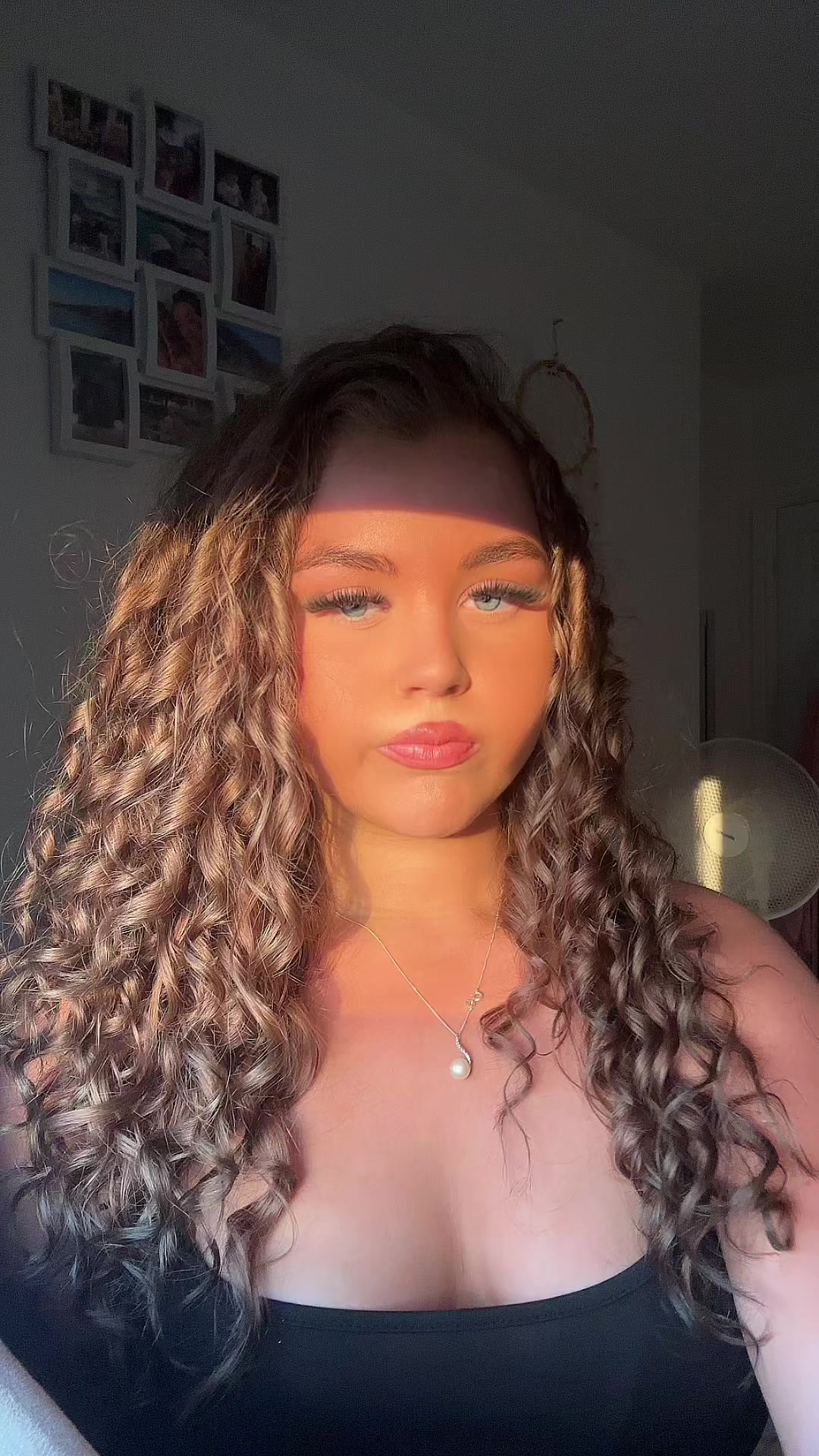 @𝐞𝐦𝐢𝐥𝐲𝐣