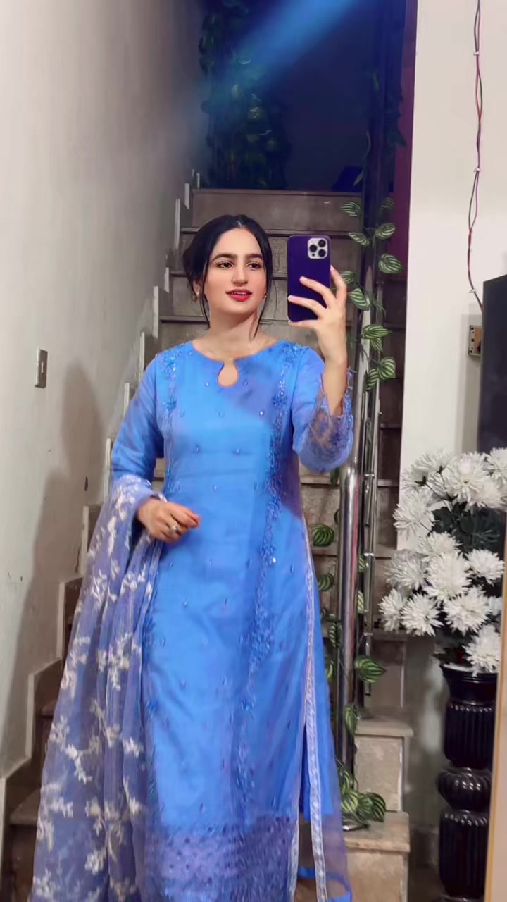 @Muneeba khan