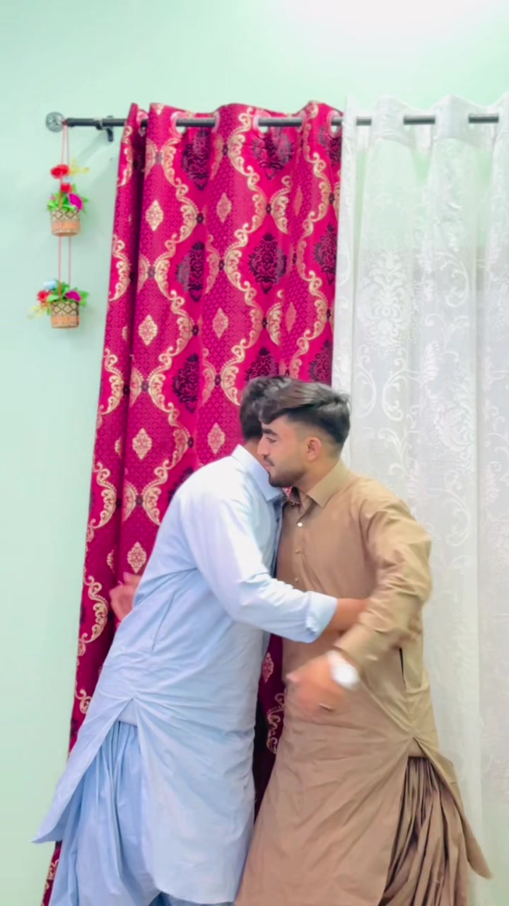 @SaلaM👑❤️