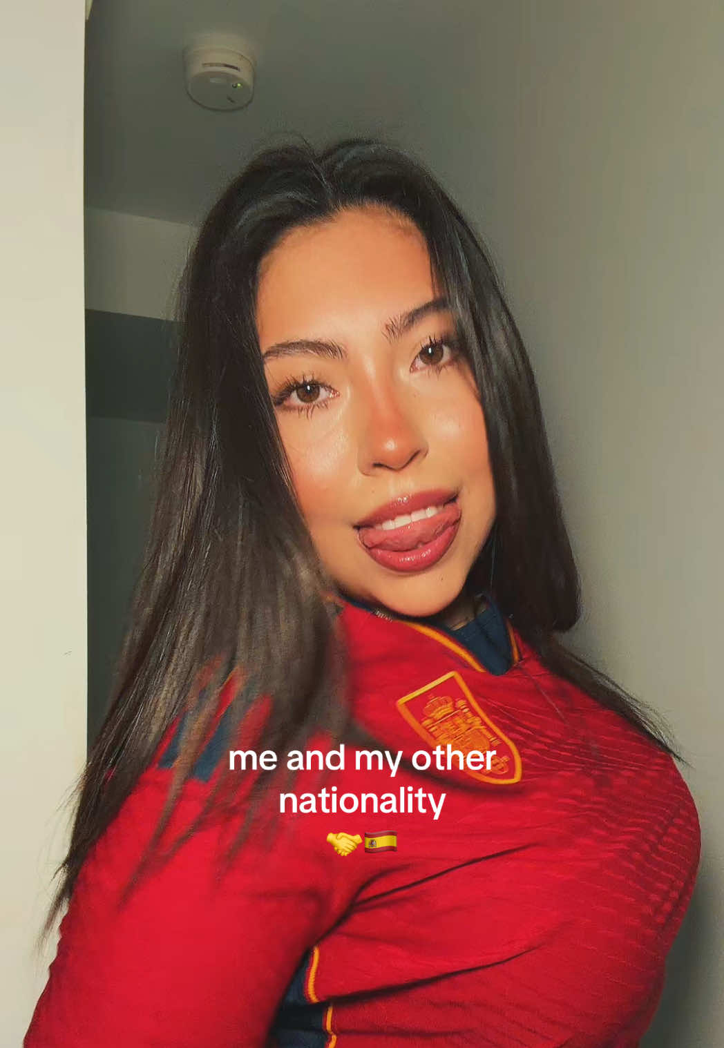 @Daniela Estefania 🌙