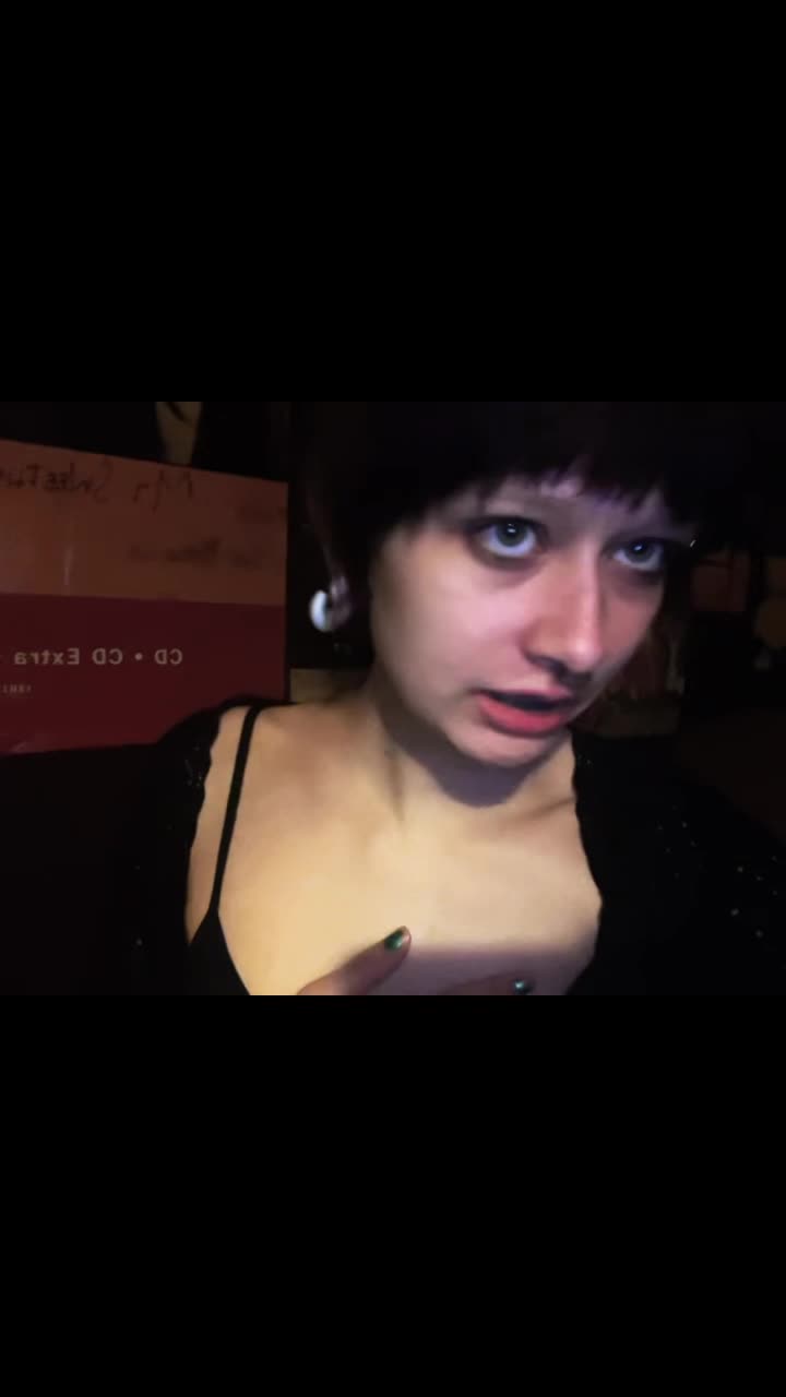 @✯