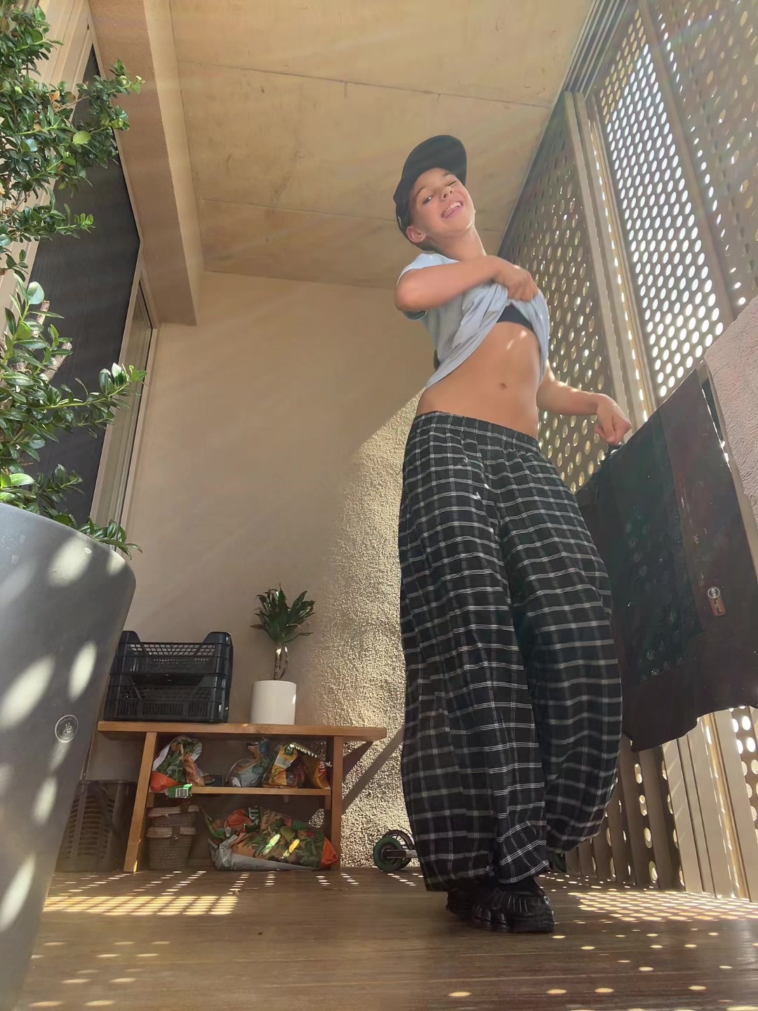 @em1lqwe