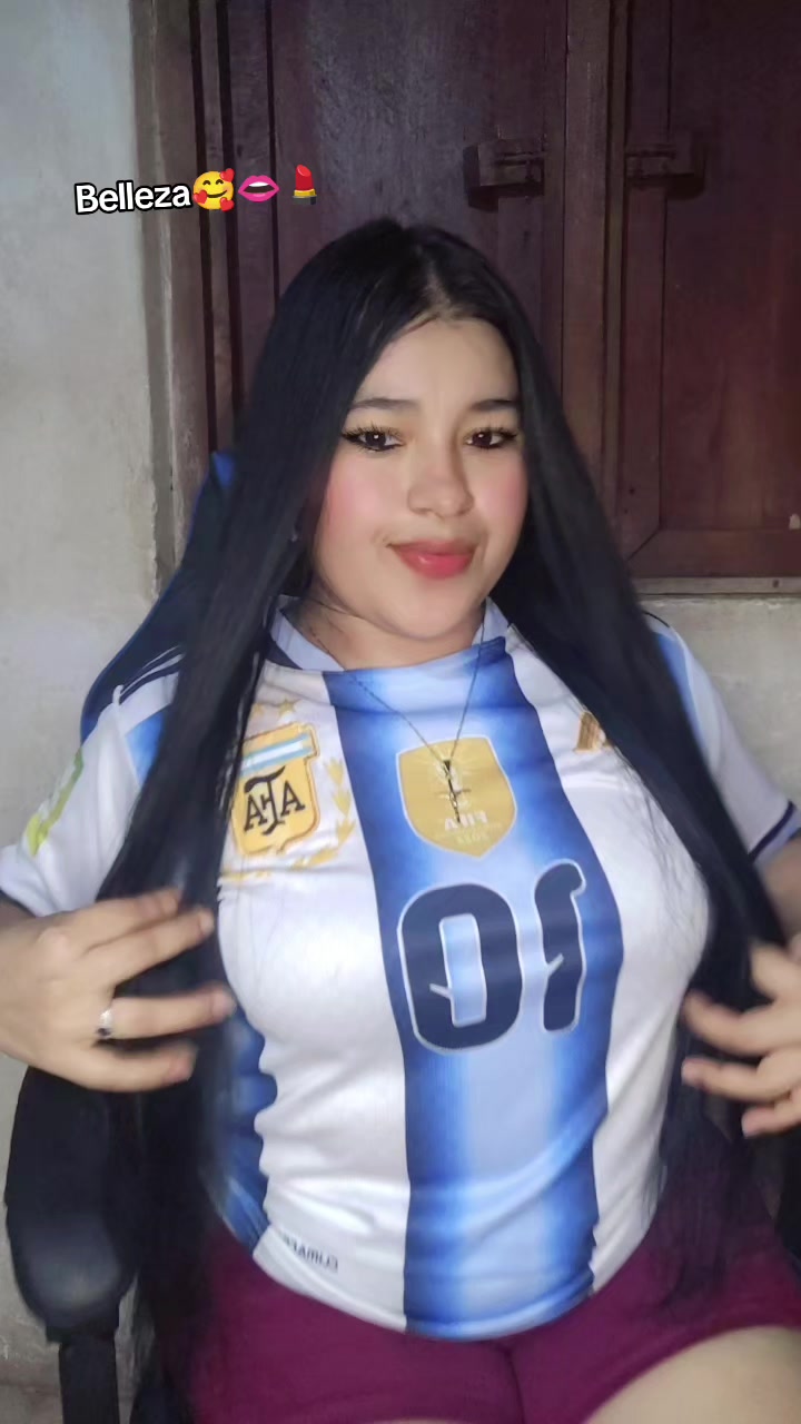 @🐺🐺🇸🇻💙💙LA🍊CHINITA💛🗽🏰