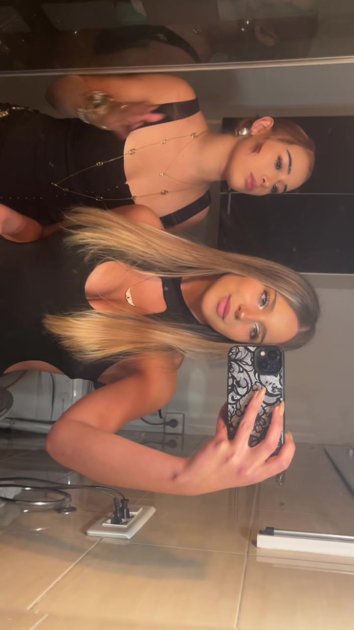 @𝑦𝑢𝑛𝑎
