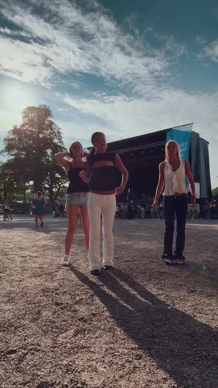 @T,🌺