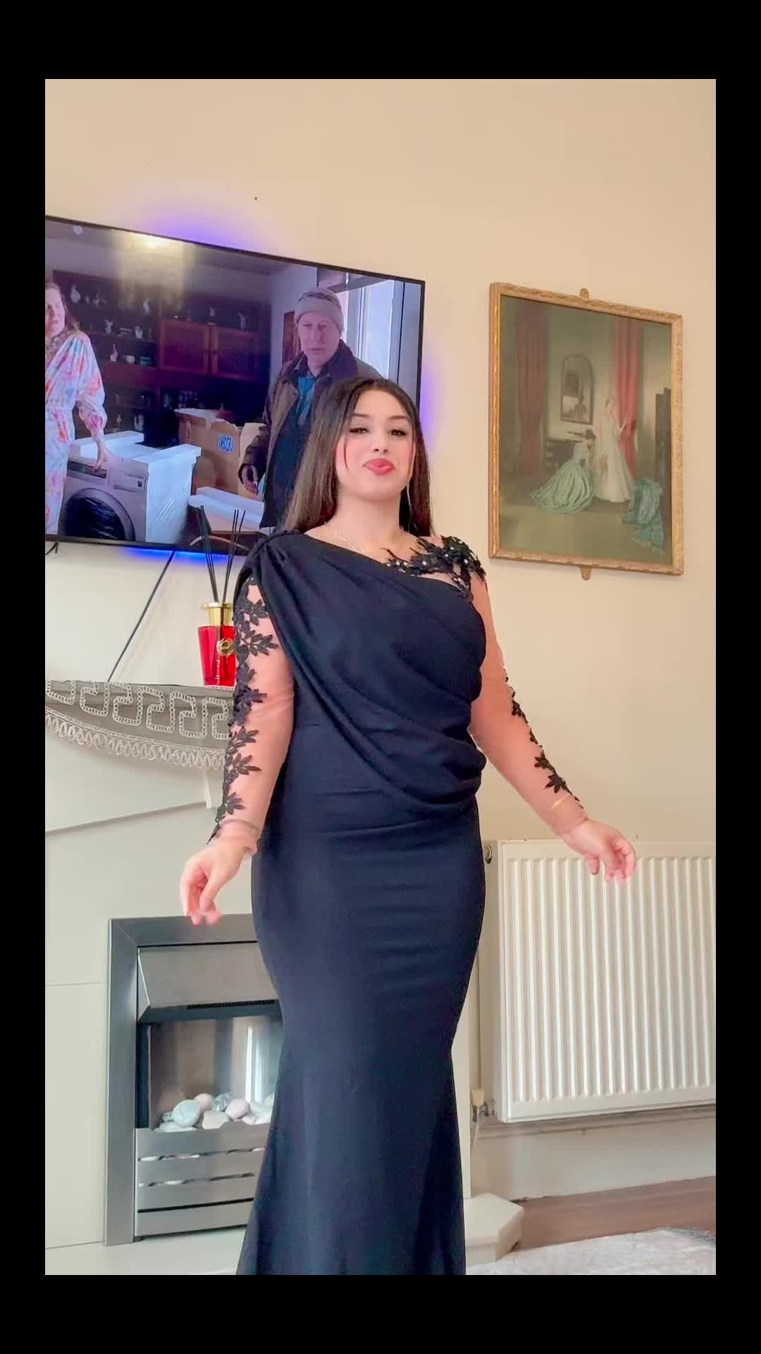 @elysa_elysa_18