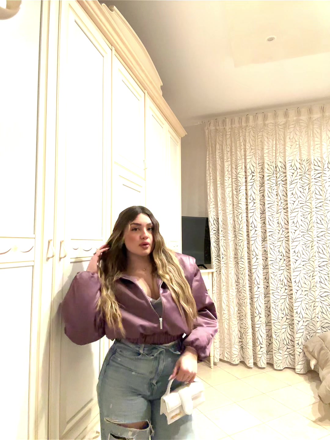 @paola