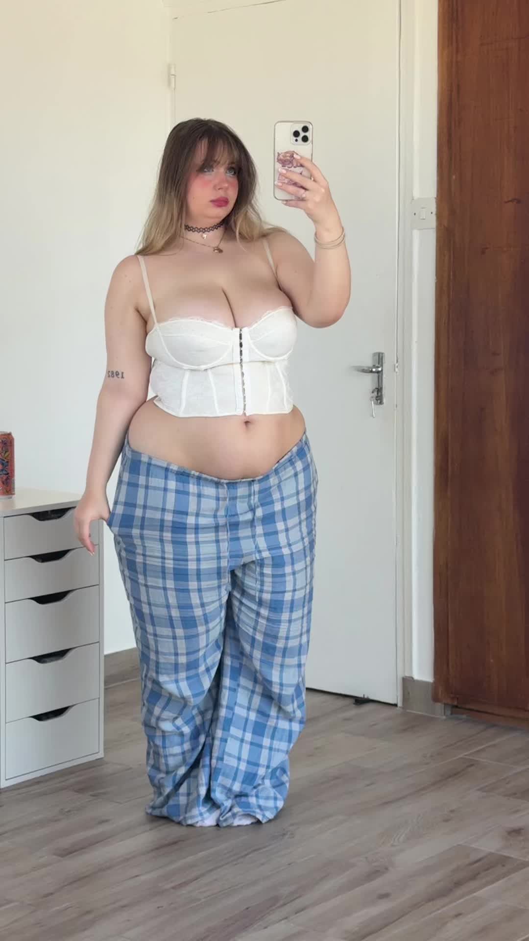 @mika22