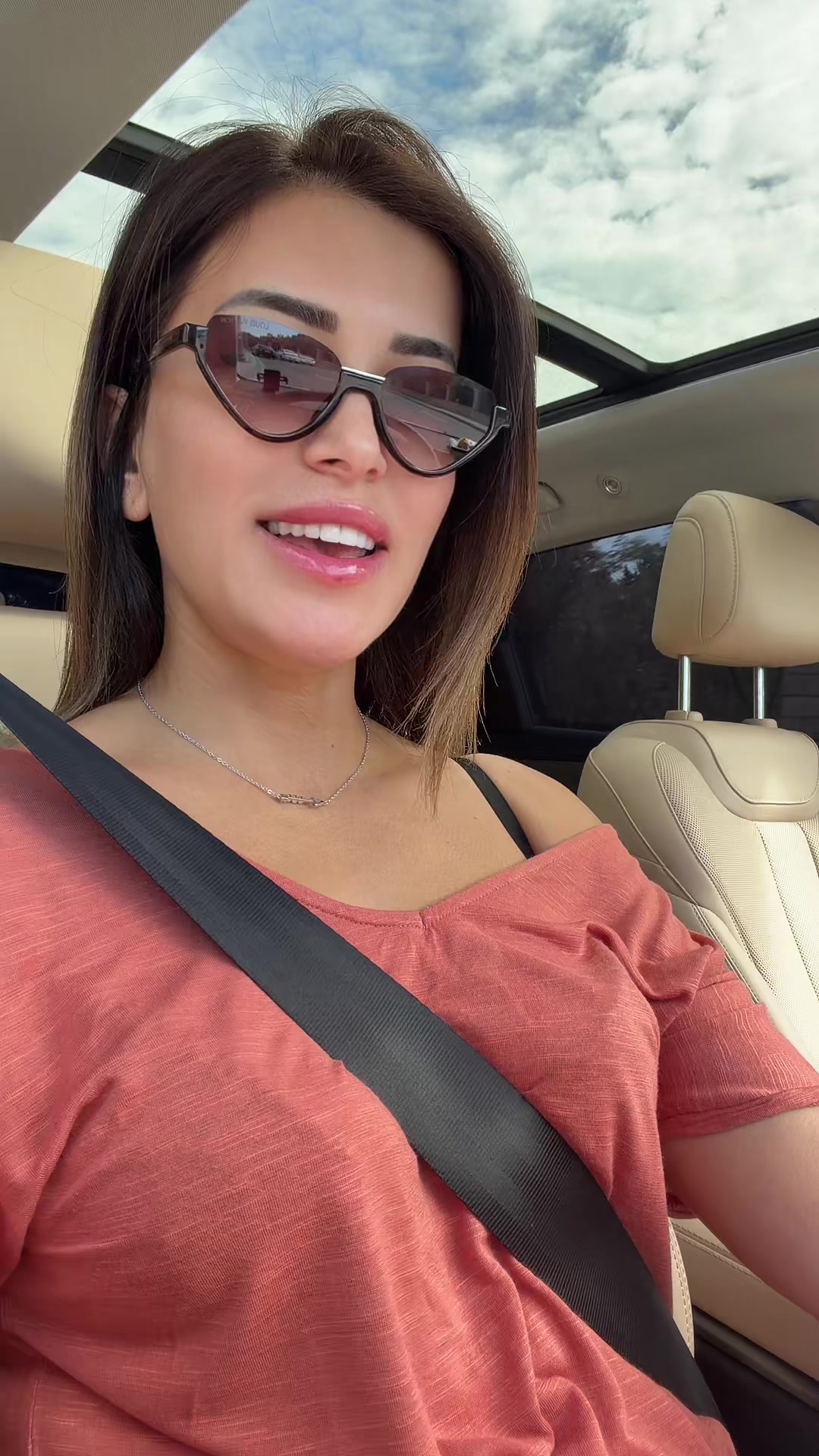 @ayselomerofficiall