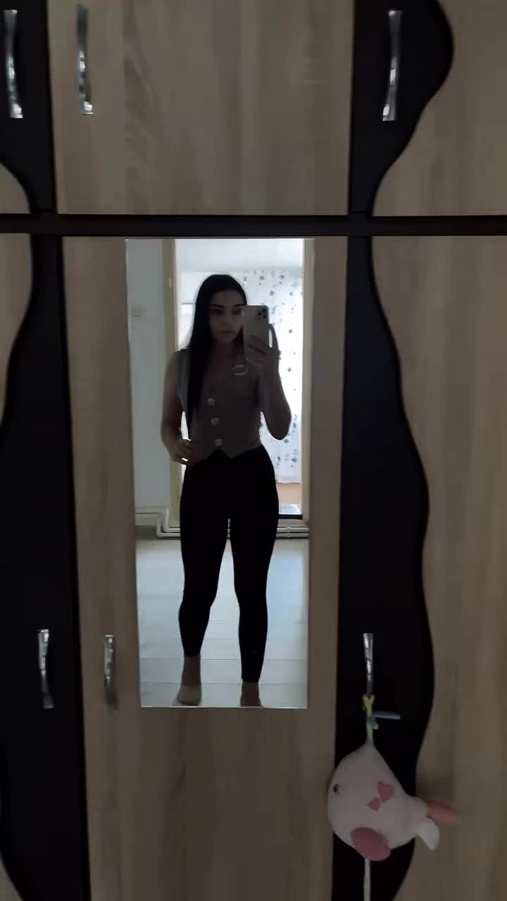 @ℱ𝓁𝑜𝓇𝓎🤍
