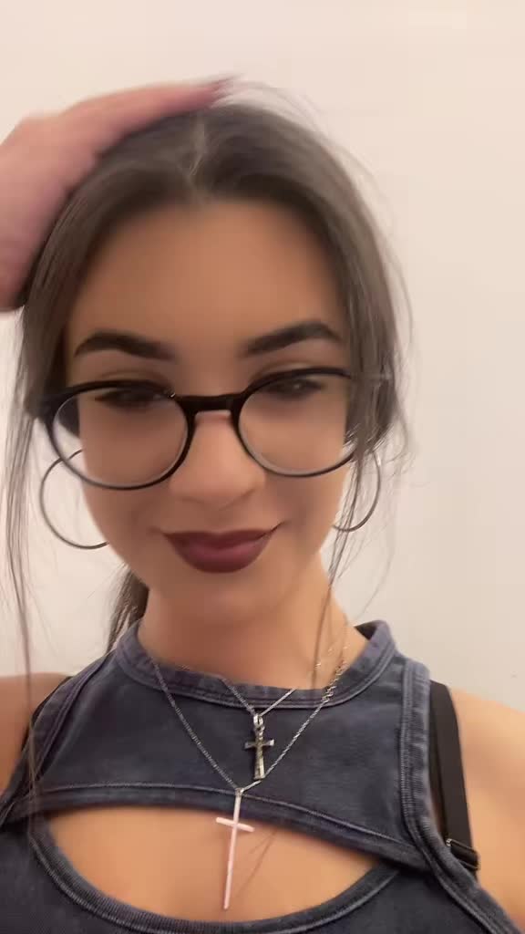 @qx.eliza