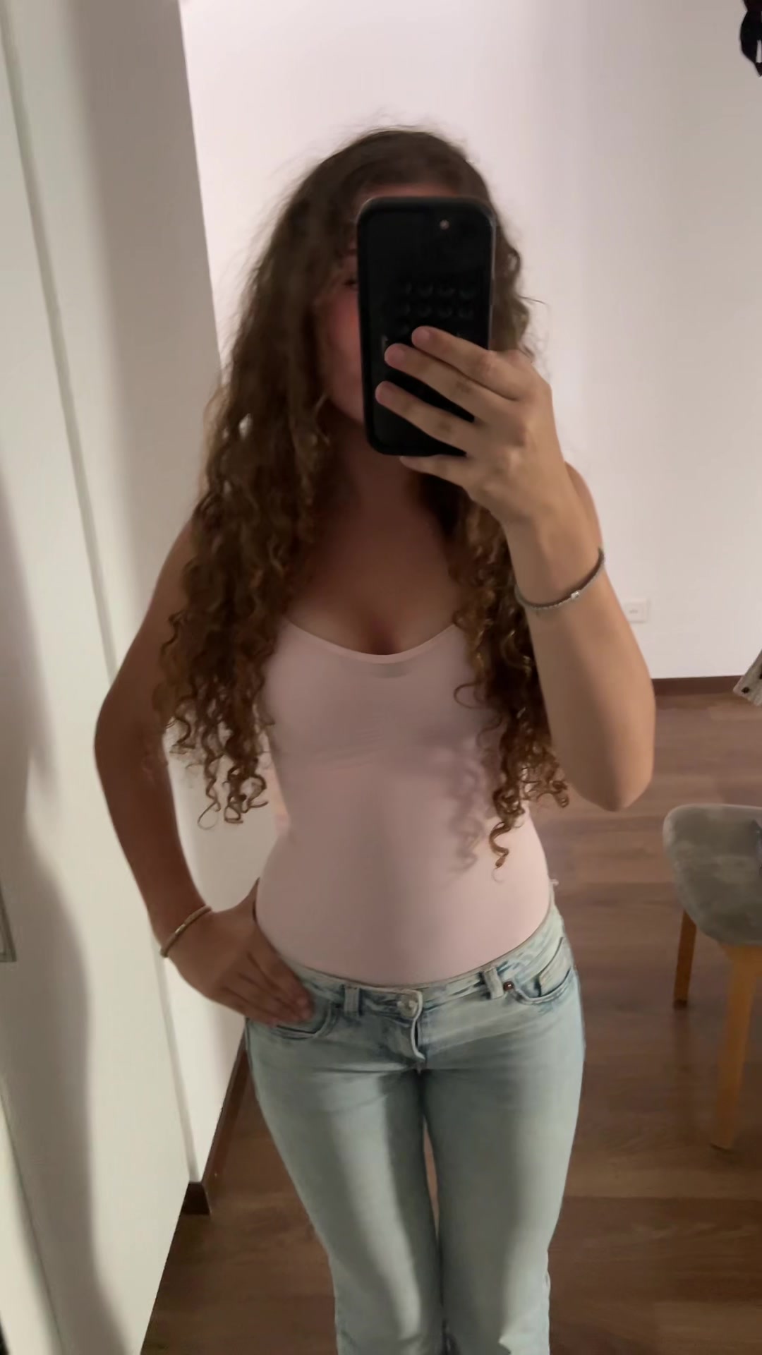 @️