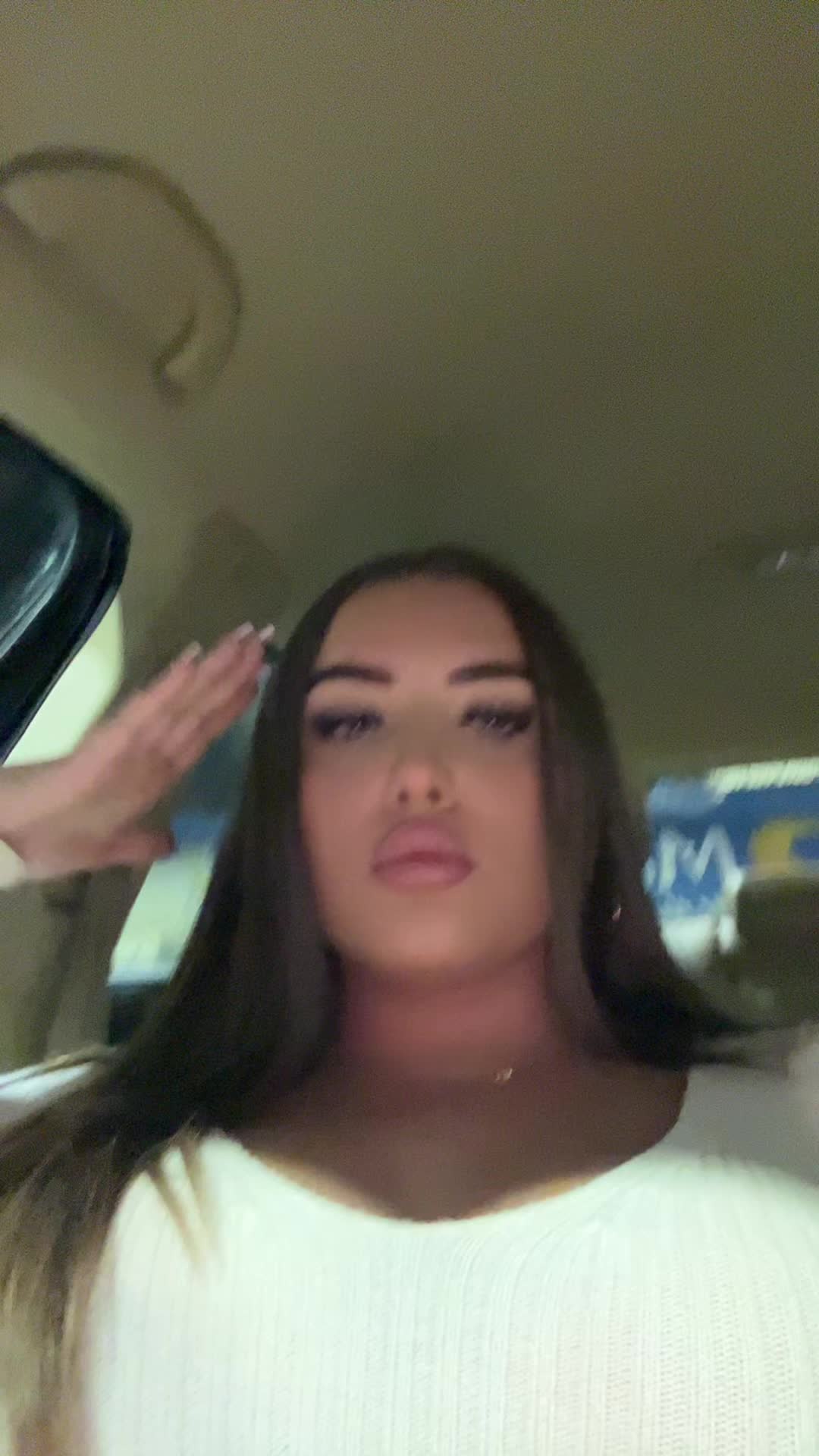 @Katherina_px