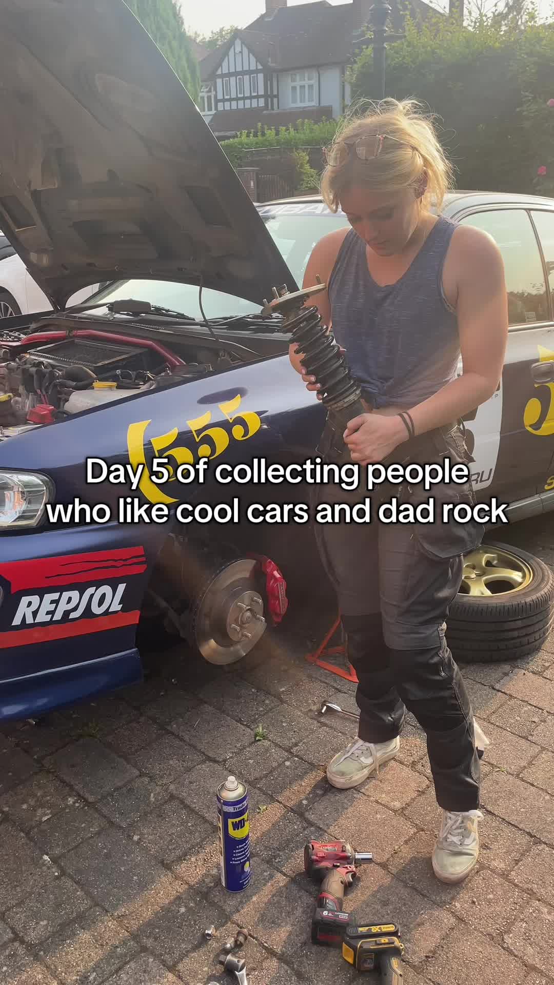 @carswithjessi