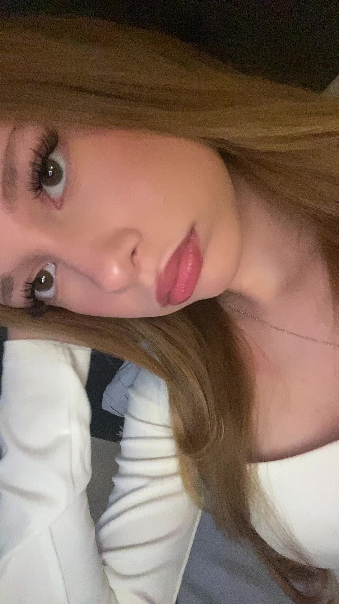 @𝐦𝐢𝐚