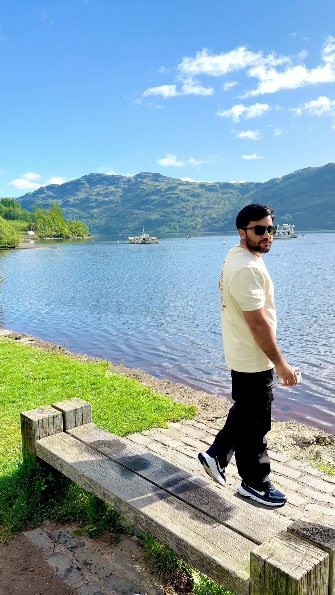 @Arslan Bhullar 🇵🇰🇬🇧
