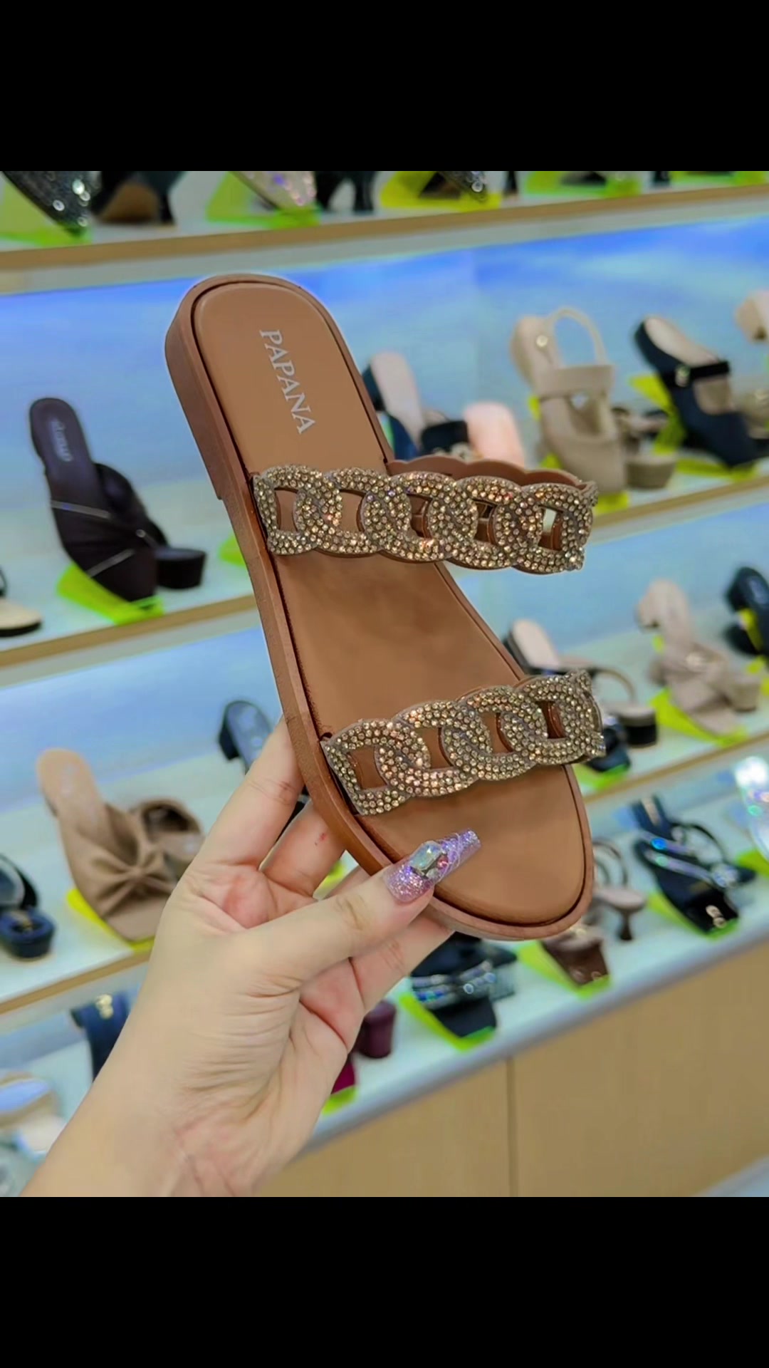 @Cherry Shoe Store
