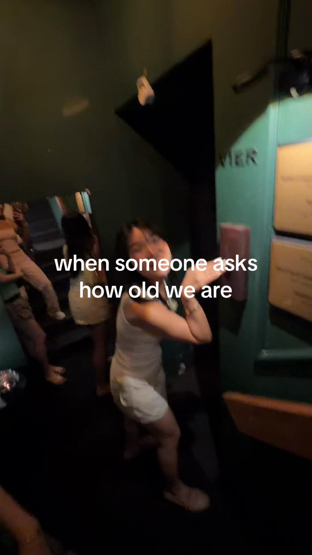 @_jenniferha_