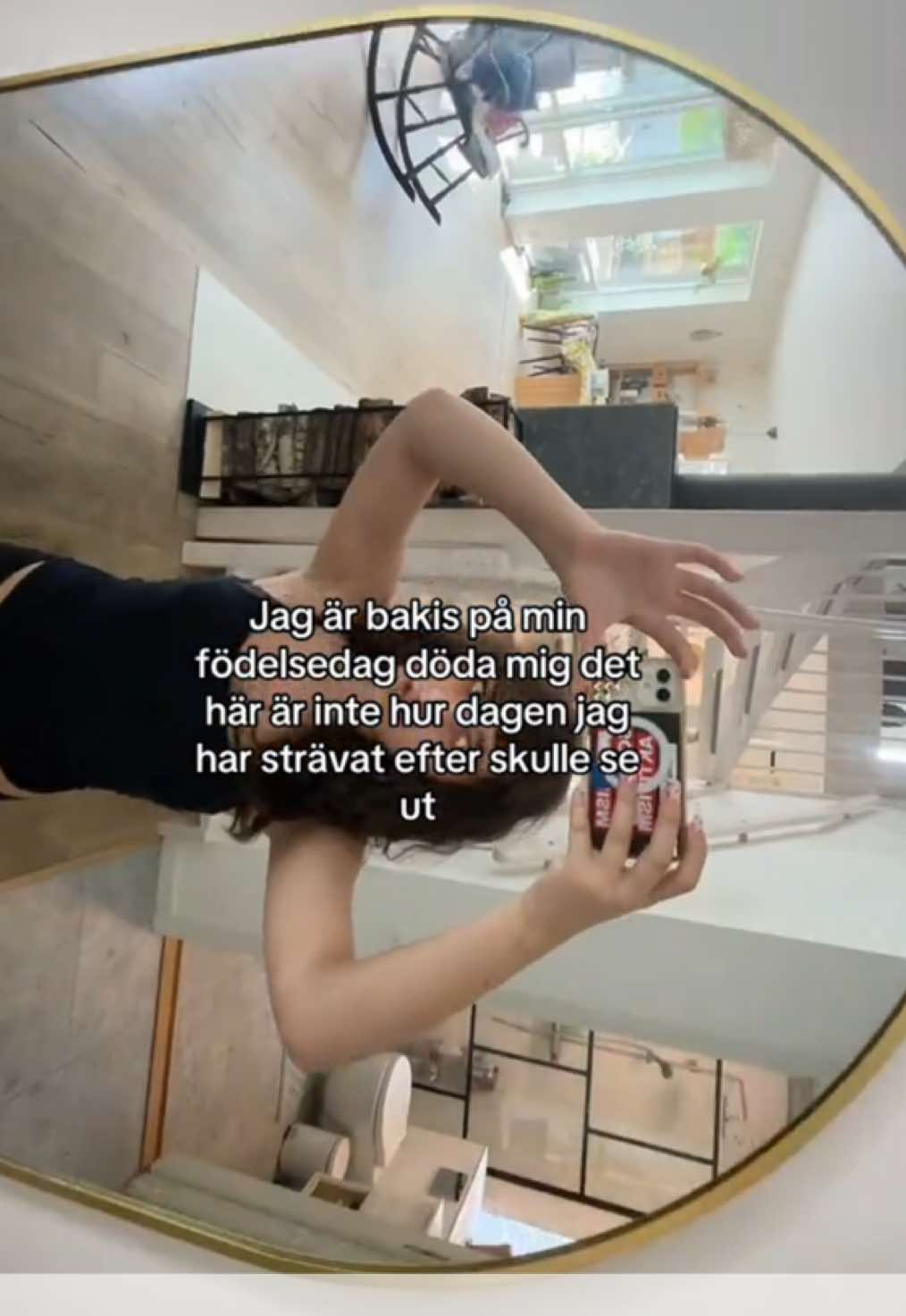 @adelia