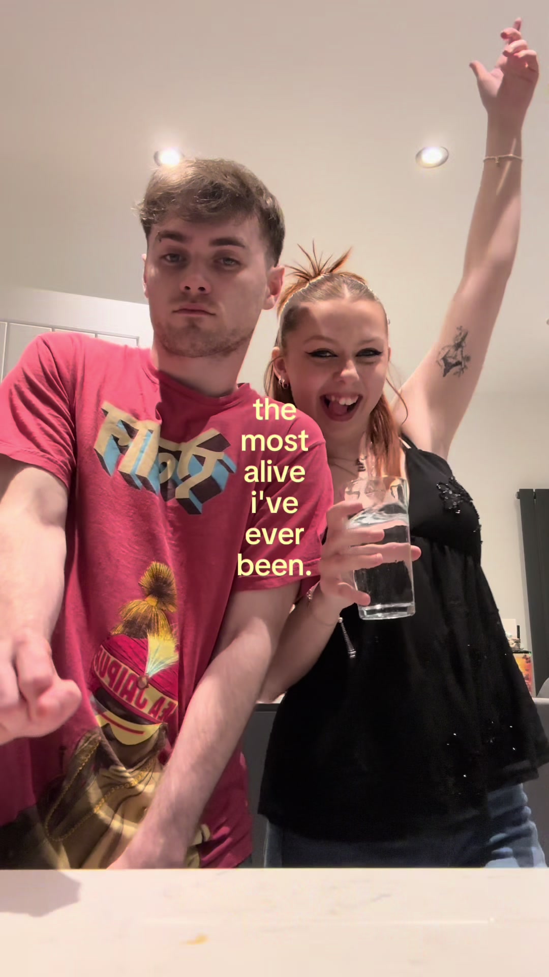 @Ez <3