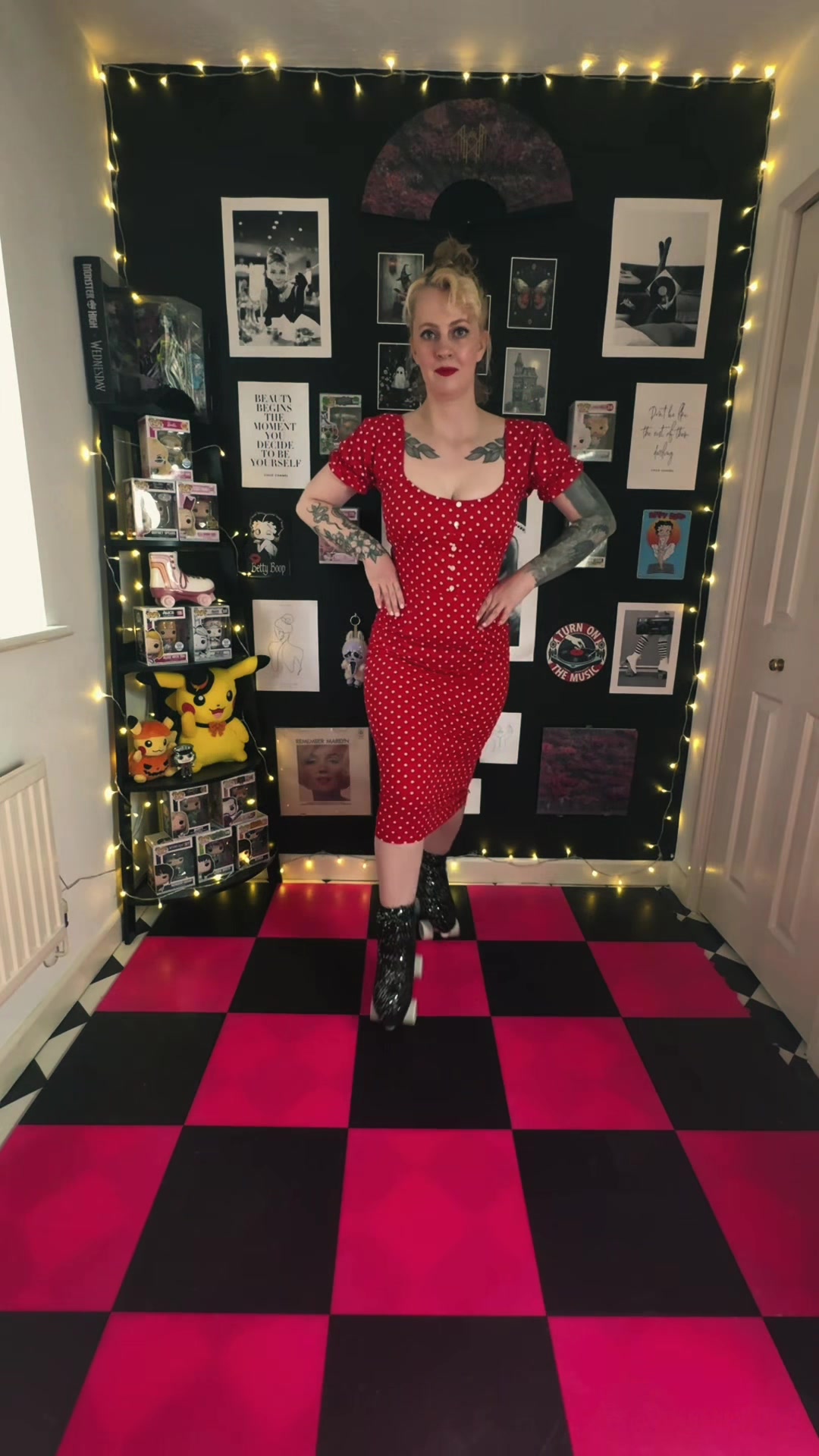 @Miss FayeRae 🛼👗 👻