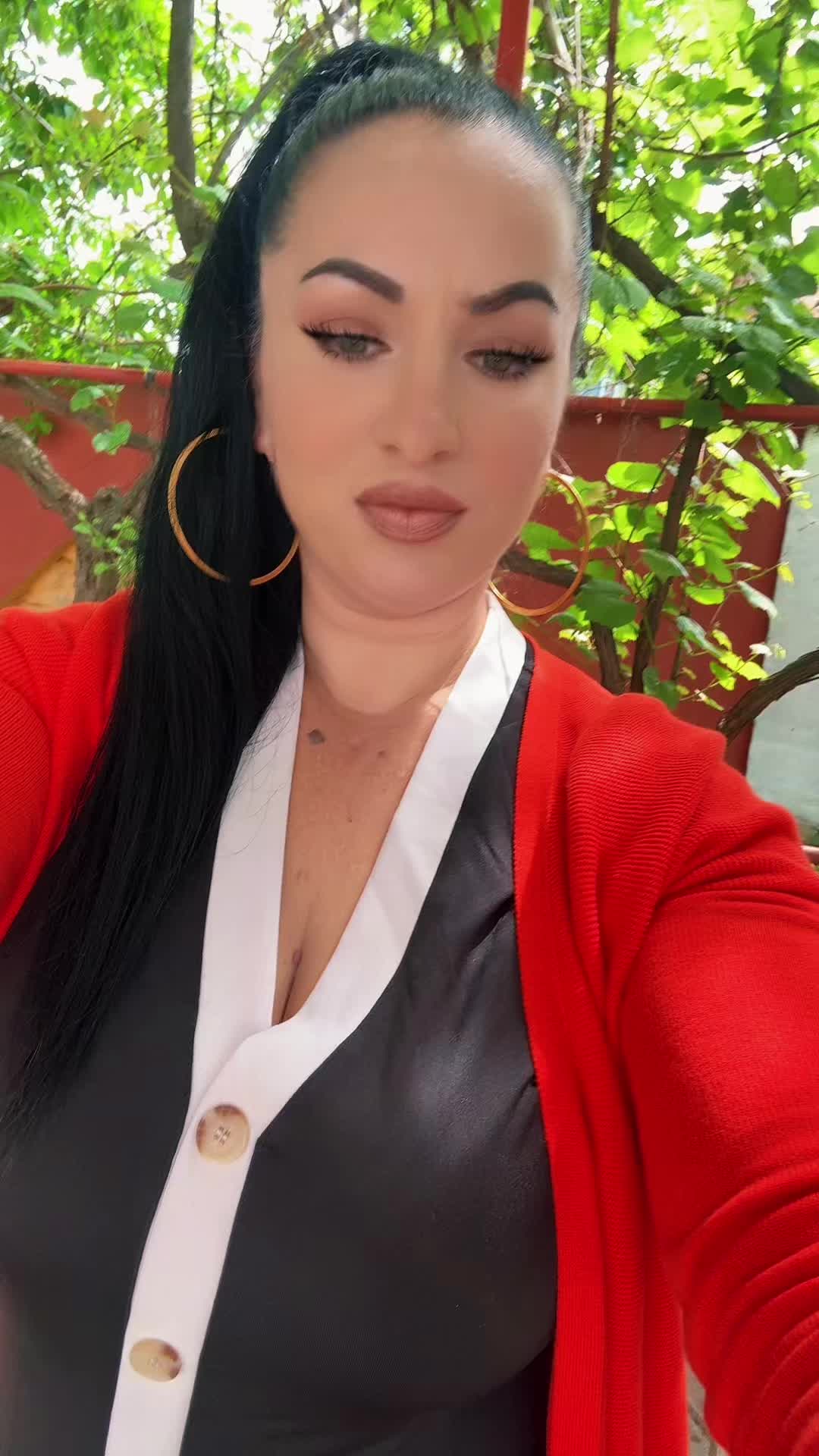 @Mary Mariana