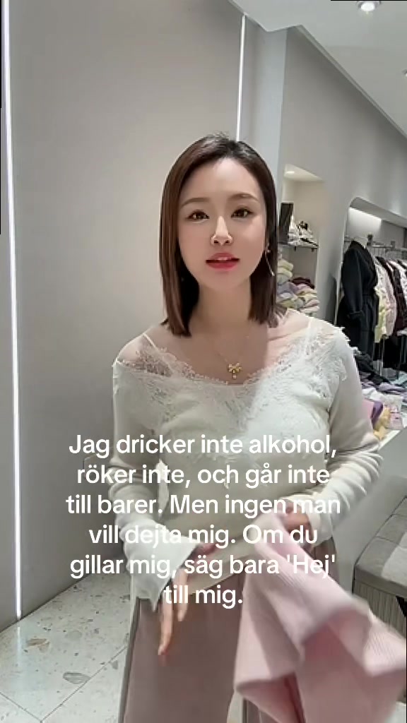 @Gloria