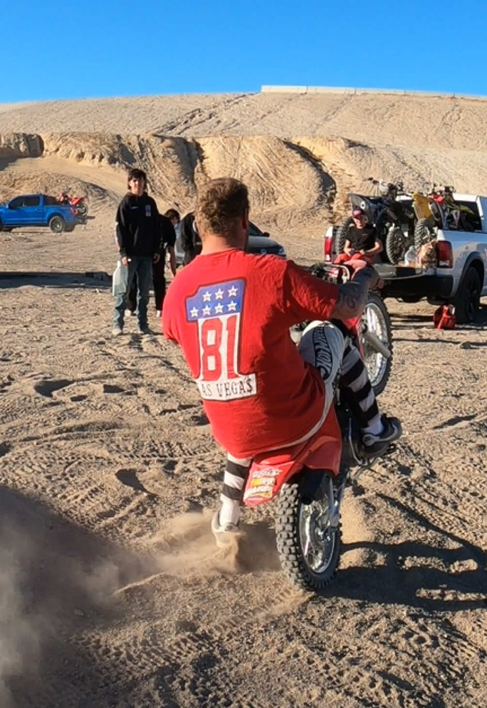 @DirtBikeMilitia702