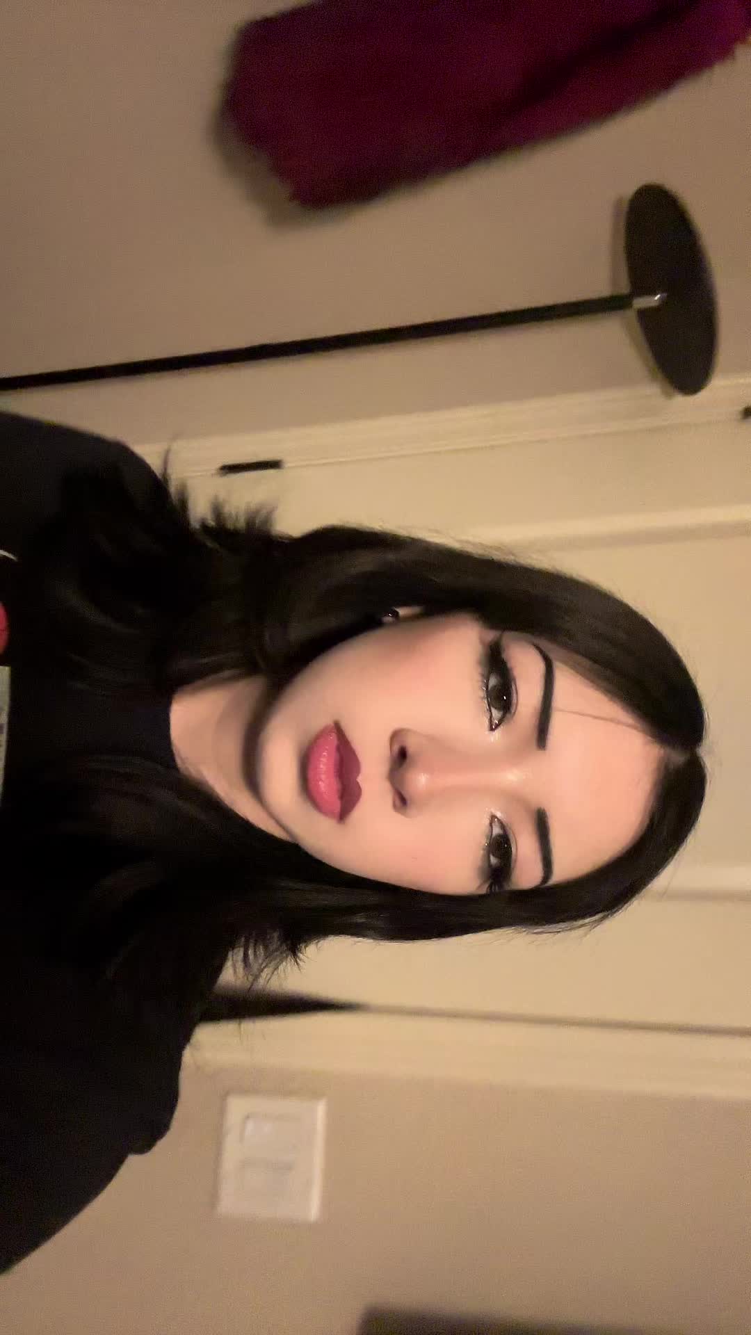 @🫀🎱
