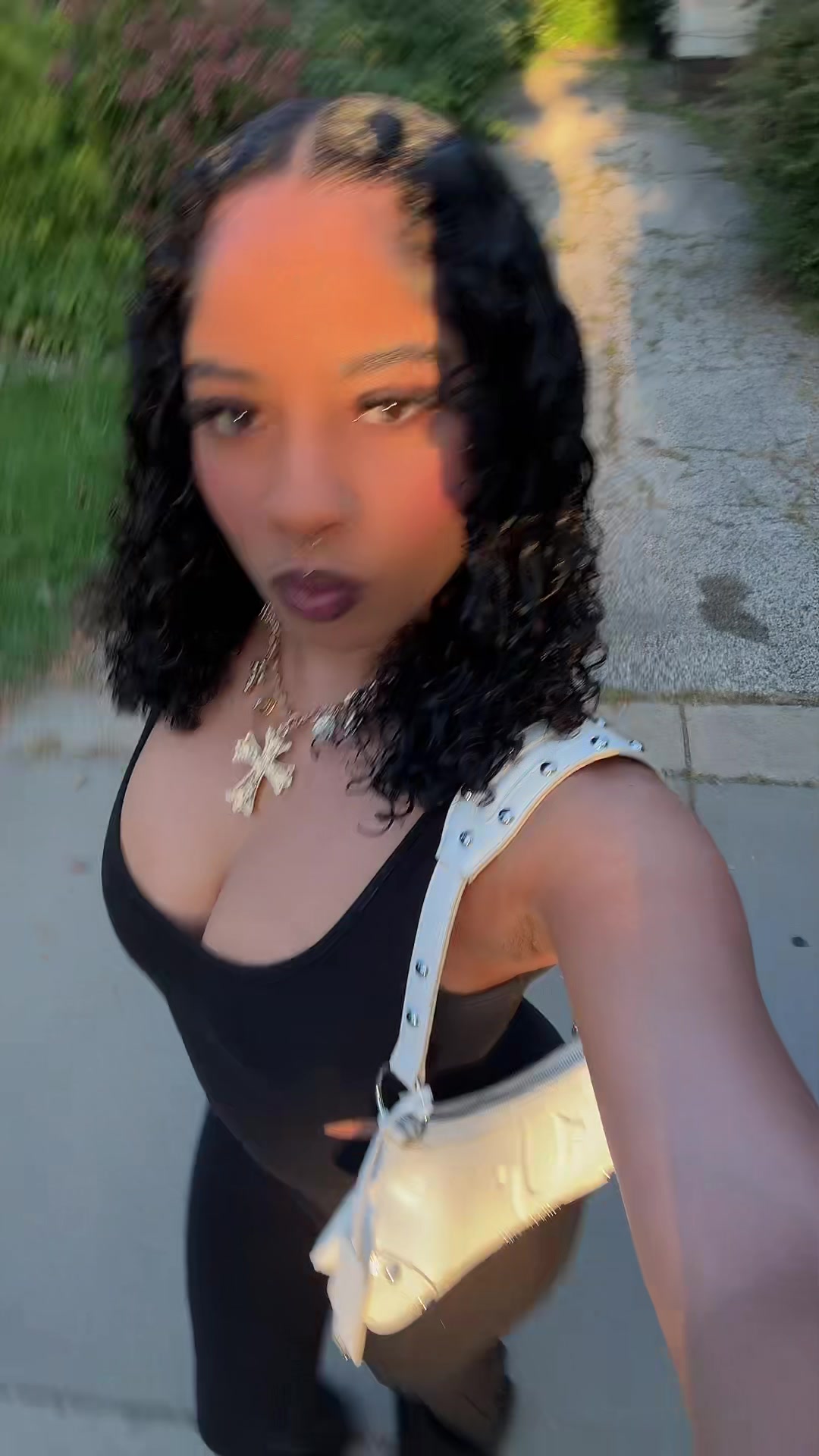 @tyvianaaa