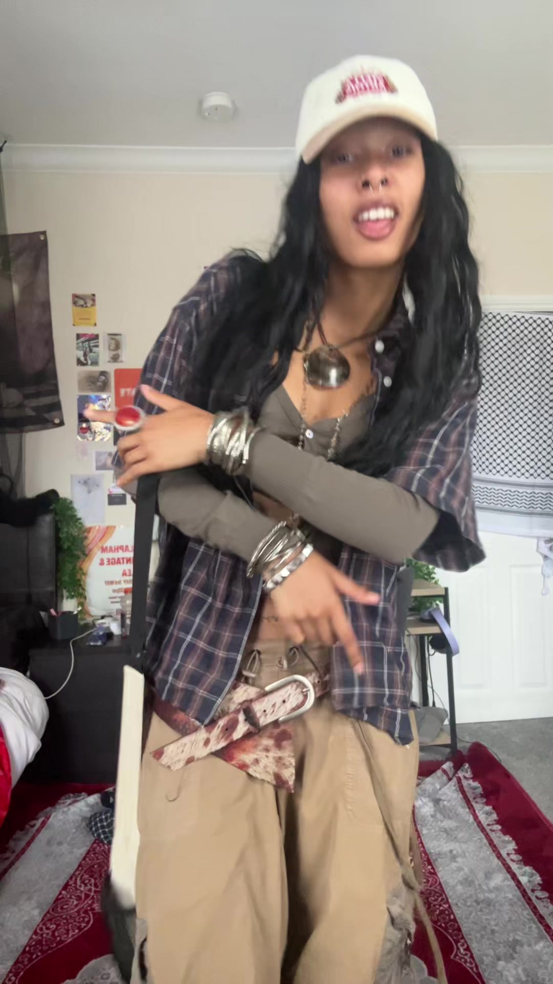 @smokinghotbabe3000