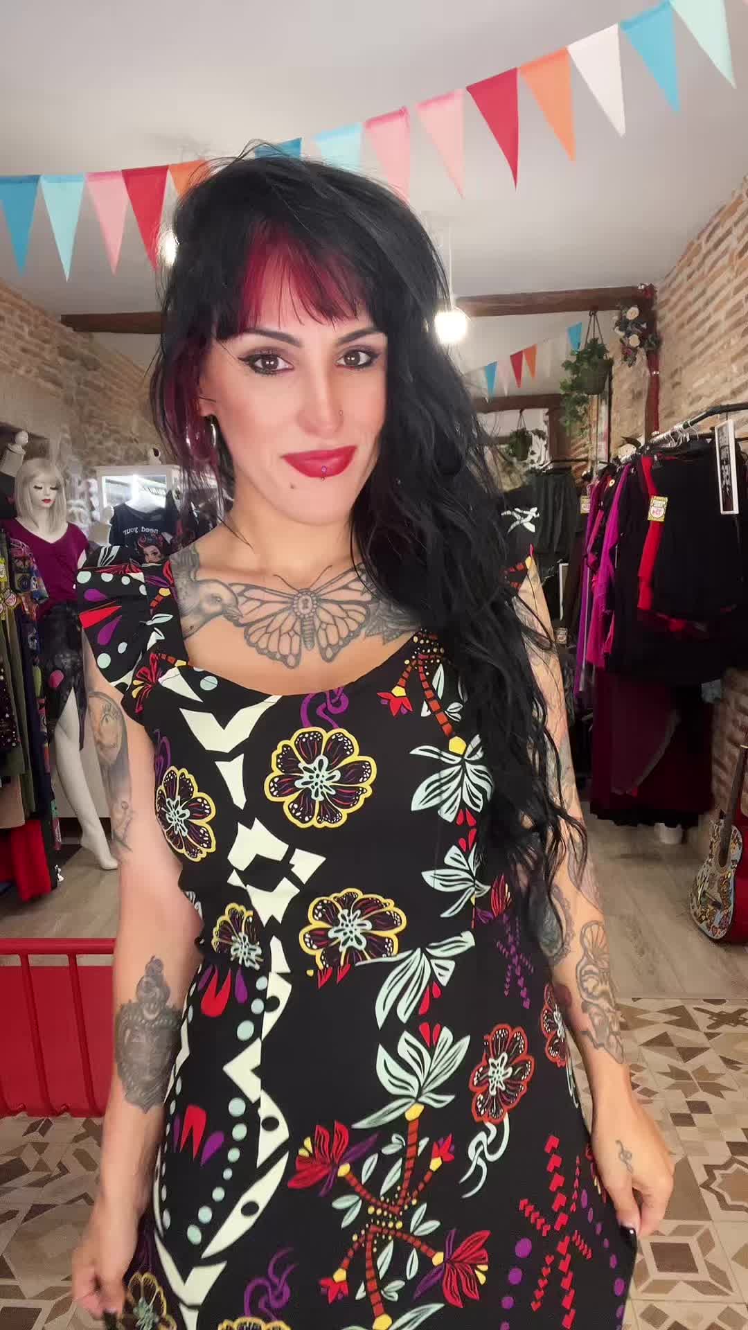 @Artistinta