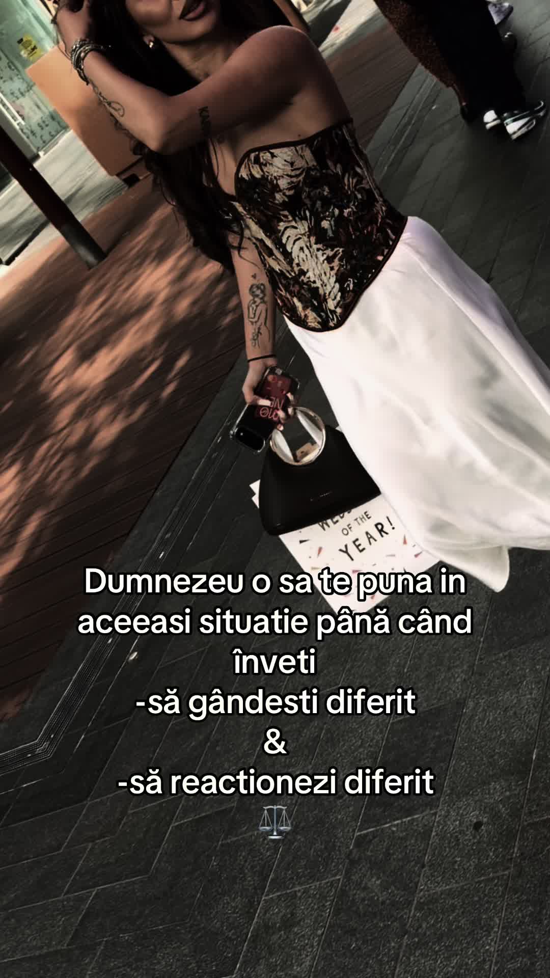 @𝓕𝓵𝓸𝓻𝓲'𝓼
