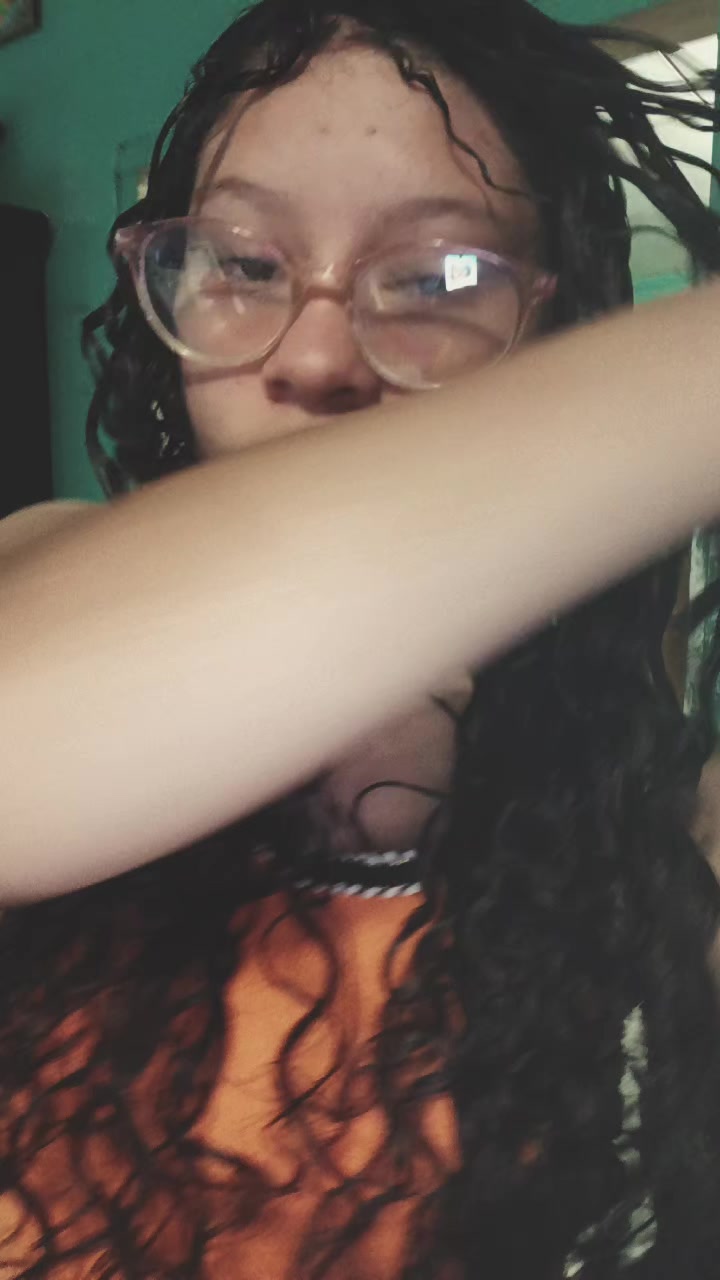 @anabely
