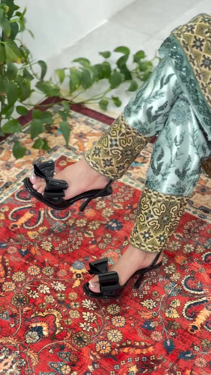 @🦋⃟⃟ ͥ ͣ ͫ نازش ماشکیلی👰࿐