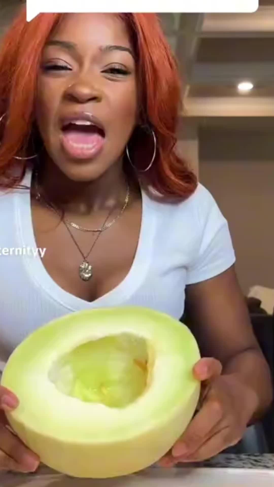 @😁✝️